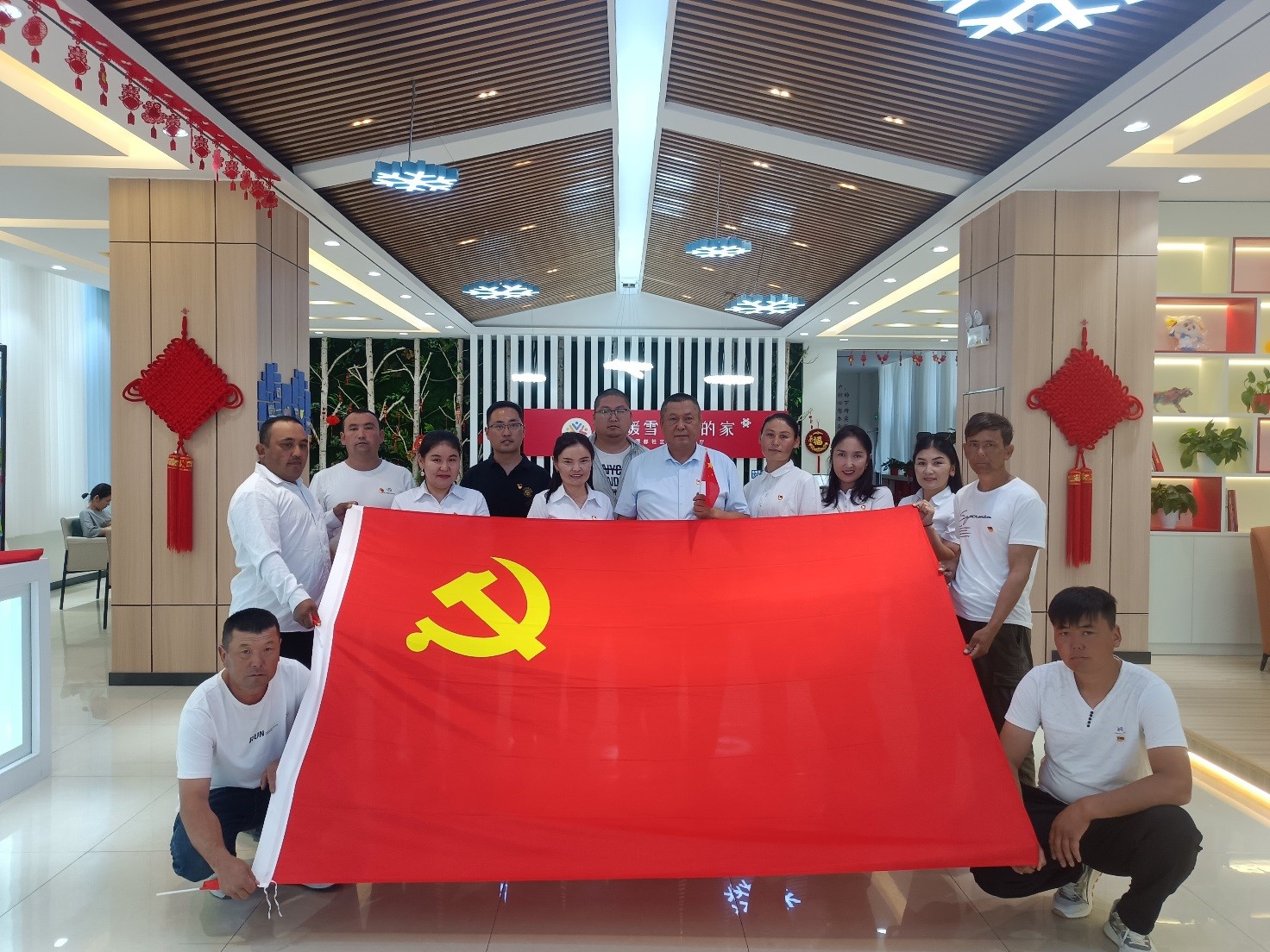在阿勒泰市雪都社区开展学习活动