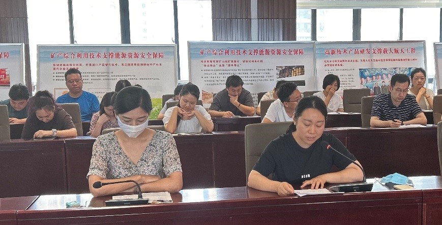 家属代表分享家风家教故事心得