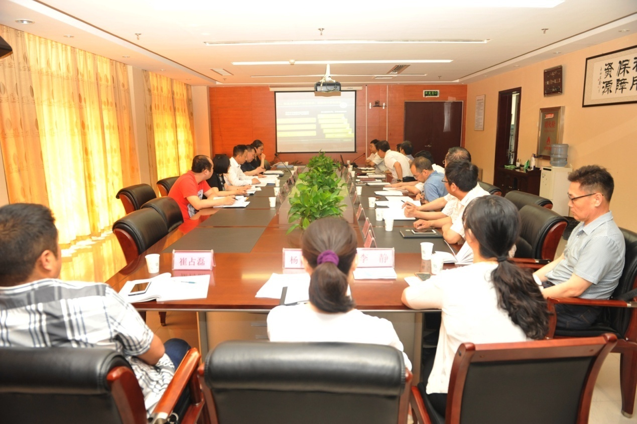 巡视组听取工作汇报